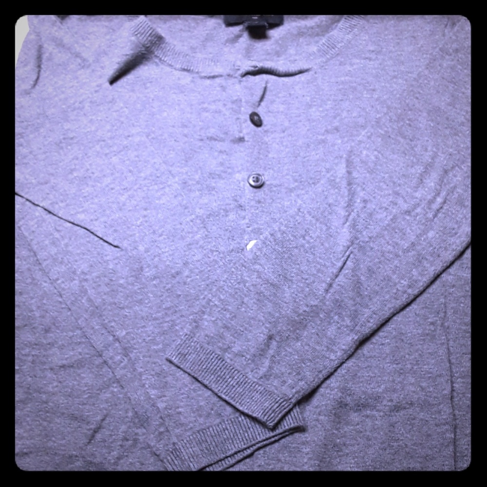 Grey shirt